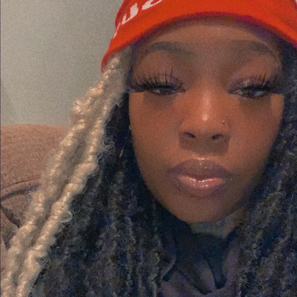 Meet your Posher, Terri